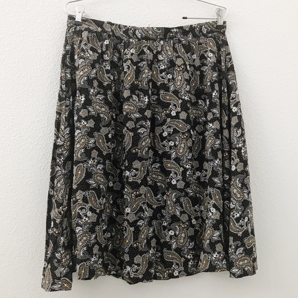 NWT Love Sadie paisley floral knee length skirt